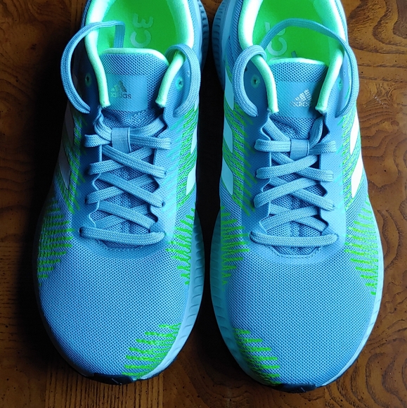 *SOLD*Adidas Solar Blaze Women's Sz 7 F34546 Gray - Picture 3 of 8